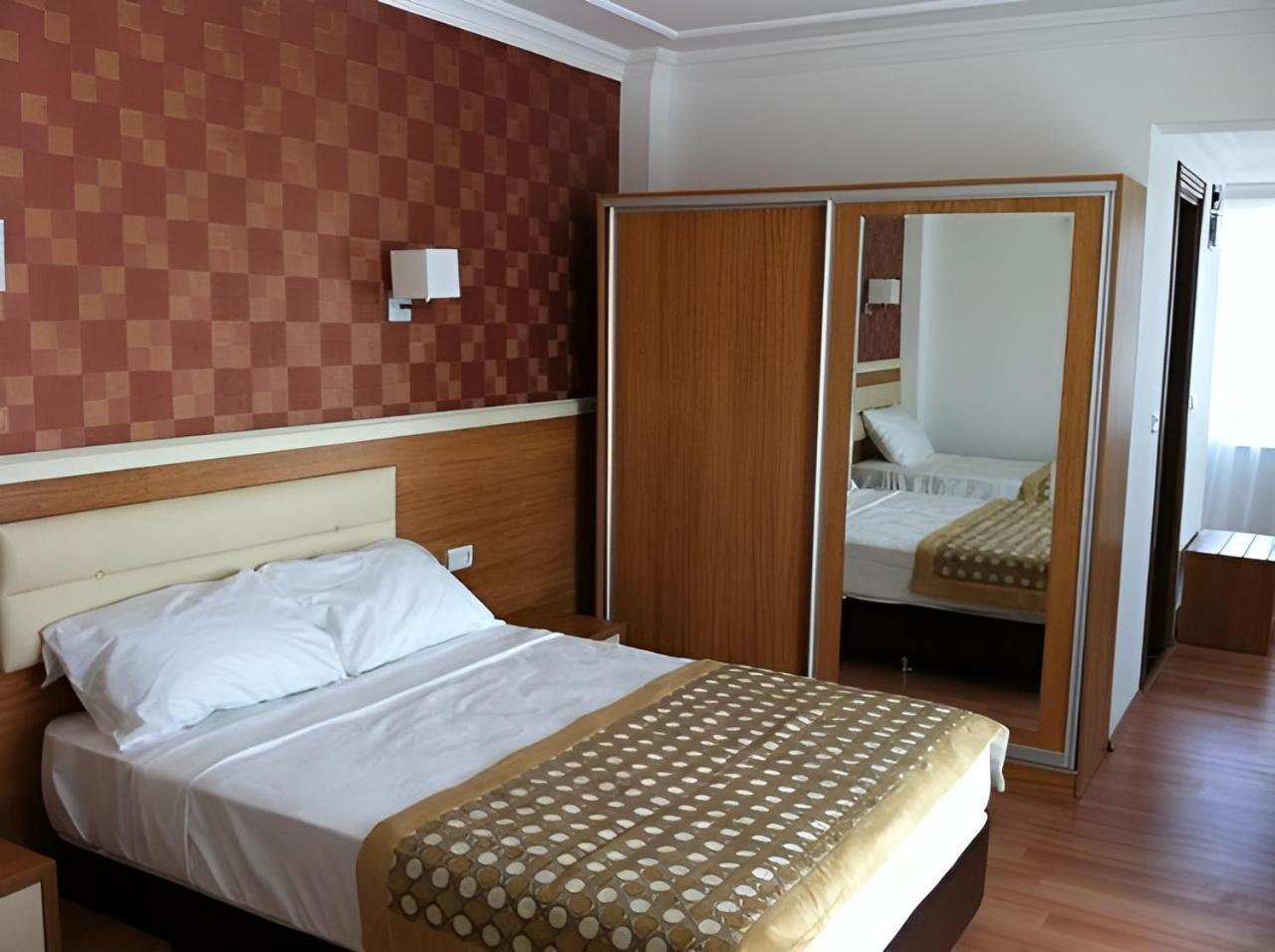Afytos Oeren Beach Prestij Экстерьер фото